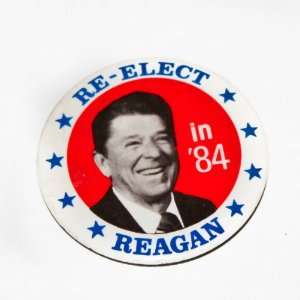  Vintage Collectible Button  Ronald Reagan 1984 