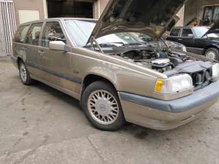   being pulled from the vehicle shown below 1994 volvo 850 stock 100519