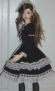   in this auction. My Volks SD13 Yori is only modelling for you