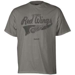  Reebok Chicago Blackhawks Whiplash Pigment Dyed T Shirt 