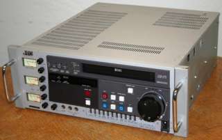output 0 db 3 dbs low impedance frequency response 20 to 20000 hz
