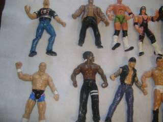 Wrestling Figure Lot 24 Figures Accesories WWE TNA Suicide Batista 