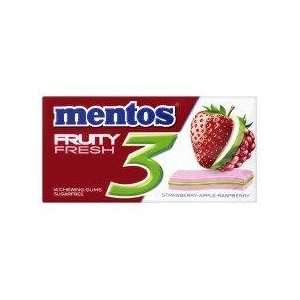 Mentos Gum 3 Layers Strawberry 33g Grocery & Gourmet Food