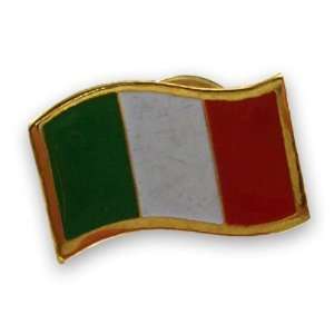  Waving Italian Flag Pin 