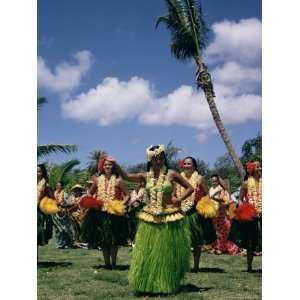 Hula Dance, Waikiki, Hawaii, Hawaiian Islands, Pacific, USA Premium 