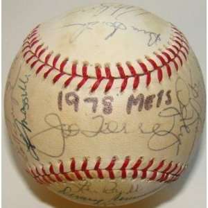  1978 Mets Team 29 SIGNED ONL Feeney Baseball   Autographed 