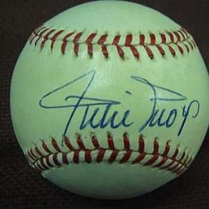  Willie Mays Autographed Baseball