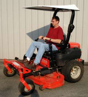 GRAVELY ZERO TURN WITH ROPS SUNSHADE  