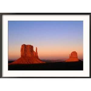  the East and West Mitten Buttes, Monument Valley Navajo Tribal Park 