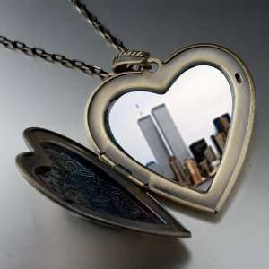  New York Twin Towers Large Photo Locket Pendant Necklace 