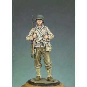  US Staff Sergeant (1942) (Unpainted Kit) Toys & Games