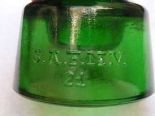 RARE GREEN S.A.F.N.V. Nº 21, 2 URUGUAY INSULATOR  