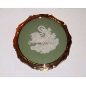  Vintage Stratton Compact with Wedgwood Scene Everything 