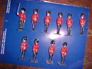 10   Vintage Britains Toy Soldier Irish Guards  