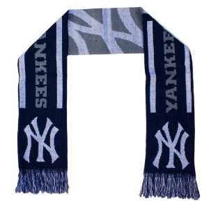 Forever Collectibles MLB 2011 New York Yankees Team Name Logo Knitted 