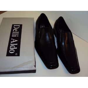  Delli Aldo Dress Shoes   Size 7, 9 or 10 