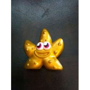  MOSHI MONSTERS SERIES 1 GOLD FIGURE   FUMBLE (LIMITED 