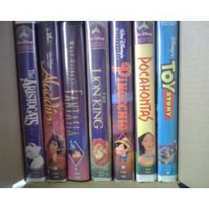  Videos   VHS   Aristocats Aladdin Fantasia The Lion King Pinocchio 