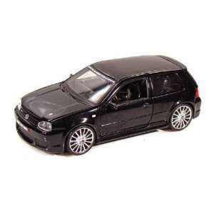  Volkswagen Golf R32 1600 1/24 Black Toys & Games