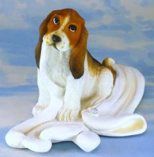 Basset Hound Glove Dog Tri Color Statue Figurine NEW  