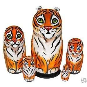  Tigers on Russian Nesting Dolls Toys & Games