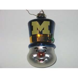  MICHIGAN WOLVERINES 3 1/2 tall and 2 wide Blown Glass 