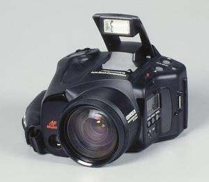 CHINON Genesis III 38 110mm camera,macro zoom lens  