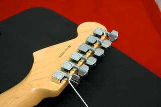   Fender ® American Standard Stratocaster Strat, Blizzard Pearl  