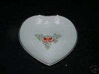 Tudor Rose Bone China Heart dish, Made in England *  