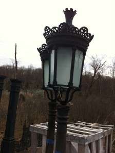 SINGLE LIGHT CAST IRON OUTDOOR STREET LAMP HL65  