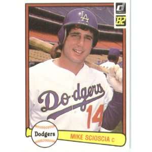  1982 Donruss # 598 Mike Scioscia Los Angeles Dodgers 