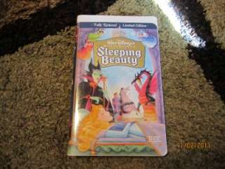 WALT DISNEYS Sleeping Beauty Collectors Limited Edition VHS Fully 