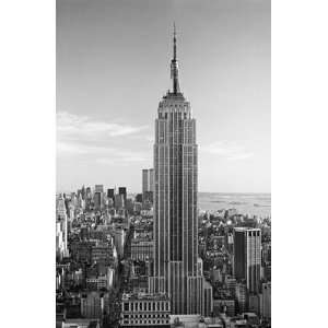  Henri Silberman   Empire State Building Packaged in clear 