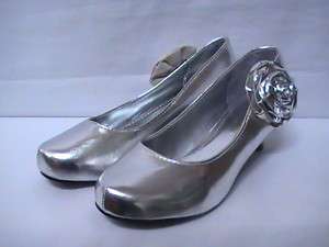 Girls Silver Dress Shoes Pumps (Carrie 36) Youth Sz 12  
