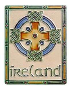 Irish Royal Tara Clara Ceramic Celtic High Cross New  