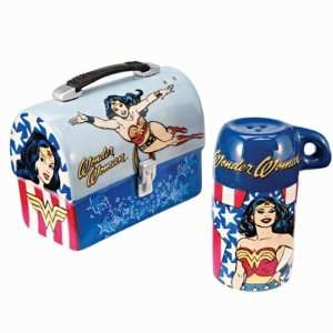  Lunch Box with Salt and Pepper Shakers Wonder Woman