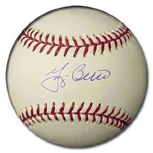 Superstar Greetings Yogi Berra Signed Official Major League Baseball 