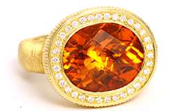   Citrine Apx. 7cts. surrounded by .5 ct. Diamond 18k Gold Ring Size 7