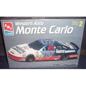  #8404 AMT/Ertl Darrell Waltrip #17 Western Auto Monte 