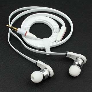   trendy and stylish earphones in ear design provides isolation from