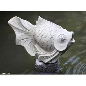  Sandstone statuette, Kaper Fish
