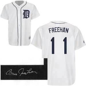  Bill Freehan Autographed Detroit Tigers Jersey Sports 