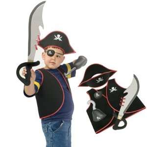 Pirate Captain Costume Toys & Games