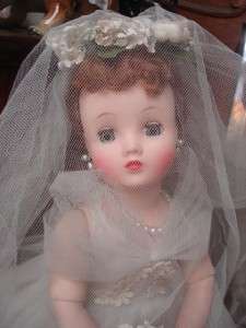 Vintage 1959 Madame Alexander Doll   Elise   Stunning Bride    