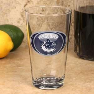  Vancouver Canucks 17 oz. Vortex Bottoms Up Mixing Glass 
