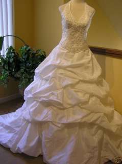 BRAND NEW $1695 Demetrios wedding dress bridal gown w/pick up skirt 