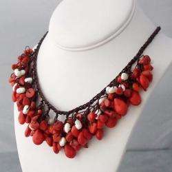 Cotton Clusters Teardrop Red Coral/ Pearl Necklace (5 7 mm) (Thailand 