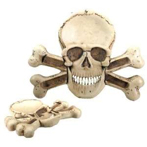  Skulls and Skeletons   Skull And Cross Bones Ashtray