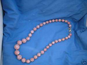Joan Rivers variated peach bead necklace  