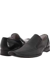 Steve Madden Ideal $21.00 (  MSRP $60.00)